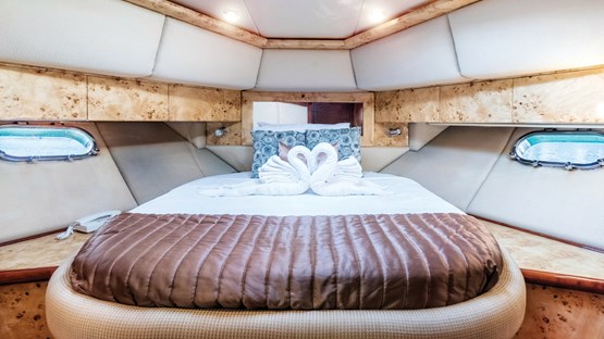 Silver creek Majesty 61| AED1250/Hour